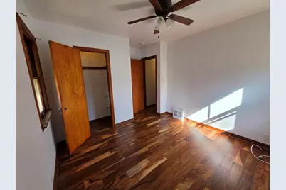 13513 W Greenfield Ave, New Berlin, WI 53151 - Photo 17