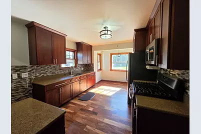 13513 W Greenfield Ave, New Berlin, WI 53151 - Photo 5