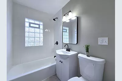 4577 N 42nd St, Milwaukee, WI 53209 - Photo 15