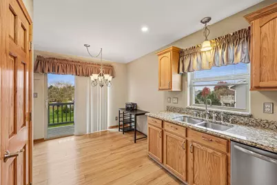 513  Parkview Dr, Johnson Creek, WI 53038 - Photo 7