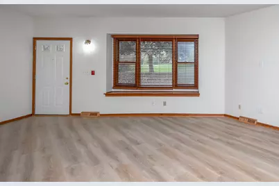 3618 W Rawson Ave, Franklin, WI 53132 - Photo 5
