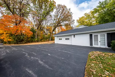 15025  Gebhardt Rd, Elm Grove, WI 53122 - Photo 49