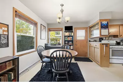 1314 N 116th St, Wauwatosa, WI 53226 - Photo 9