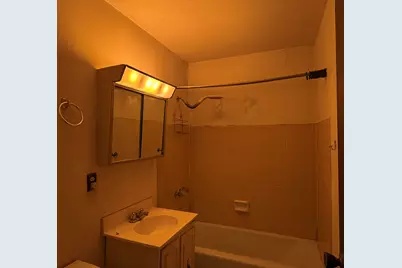 1651 W Edgerton Ave #H, Milwaukee, WI 53221 - Photo 19