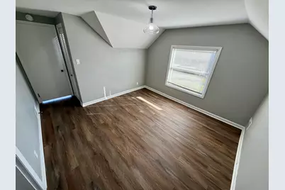 1756 S 72nd St, West Allis, WI 53214 - Photo 17