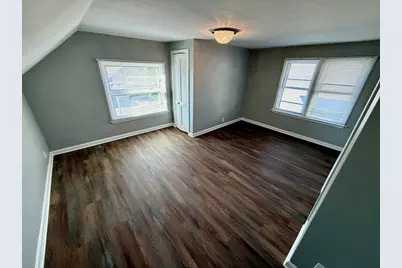 1756 S 72nd St, West Allis, WI 53214 - Photo 15