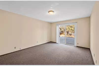 2020 W Good Hope Rd, Glendale, WI 53209 - Photo 5