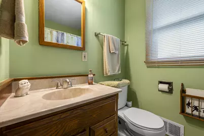 2932 E Dale Ave, Cudahy, WI 53110 - Photo 17