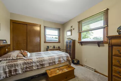 2932 E Dale Ave, Cudahy, WI 53110 - Photo 15