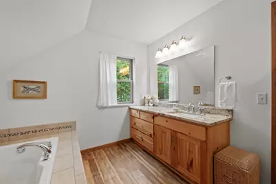 3226 N Interlaken Dr, Summit, WI 53066 - Photo 41