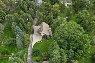 3226 N Interlaken Dr, Summit, WI 53066 - Photo 51