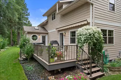 3226 N Interlaken Dr, Summit, WI 53066 - Photo 5