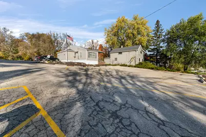3327  Lake Dr, Hartford, WI 53027 - Photo 41