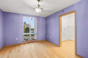 2121 S Kinnickinnic Ave, Milwaukee, WI 53207 - Photo 17