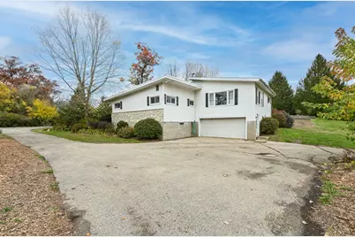 W8133  Creek Rd, Darien, WI 53115 - Photo 39