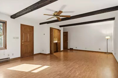 10034 N Grasslyn Rd, Mequon, WI 53092 - Photo 13