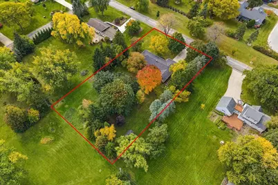 10034 N Grasslyn Rd, Mequon, WI 53092 - Photo 27