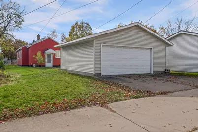 2207  Park Ave, La Crosse, WI 54601 - Photo 19