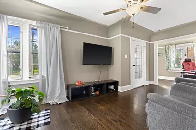 3019 N 55th St, Milwaukee, WI 53210 - Photo 3