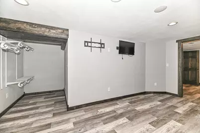 6646 S 20th St, Milwaukee, WI 53221 - Photo 25