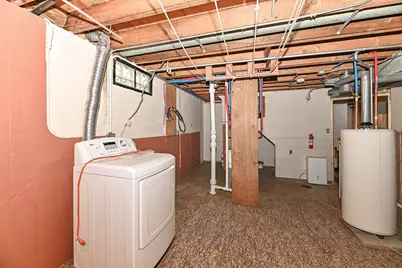 6646 S 20th St, Milwaukee, WI 53221 - Photo 27