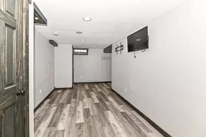 6646 S 20th St, Milwaukee, WI 53221 - Photo 23