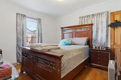 2153 S 96th St, West Allis, WI 53227 - Photo 11