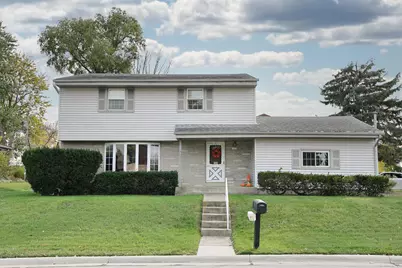 1833  Oak St, South Milwaukee, WI 53172 - Photo 1