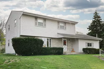 1833  Oak St, South Milwaukee, WI 53172 - Photo 35