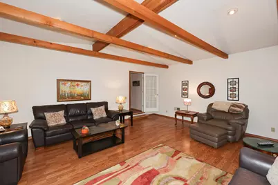 1833  Oak St, South Milwaukee, WI 53172 - Photo 7