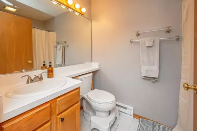 5970 S Crosswinds Dr, Cudahy, WI 53110 - Photo 17