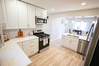 1020  Carrington Ave, South Milwaukee, WI 53172 - Photo 13