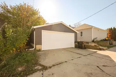 1020  Carrington Ave, South Milwaukee, WI 53172 - Photo 29