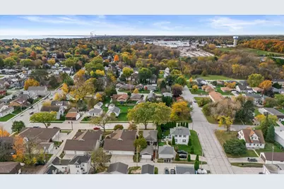 1020  Carrington Ave, South Milwaukee, WI 53172 - Photo 31