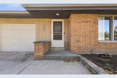 2267 W Grange Ave, Milwaukee, WI 53221 - Photo 5