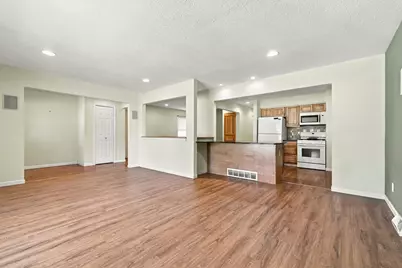 2267 W Grange Ave, Milwaukee, WI 53221 - Photo 13