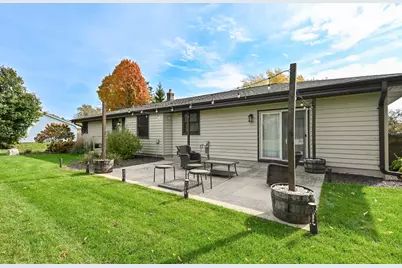 12030 W James Ave, Franklin, WI 53132 - Photo 27