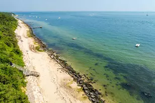 5 Pine Tree Ln, Tisbury, MA 02568 - Photo 9