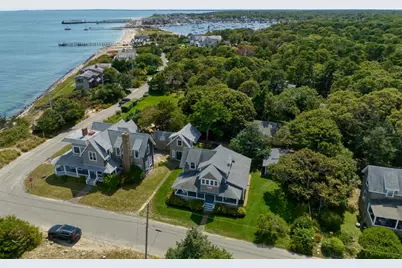 6 Brewster Avenue, Oak Bluffs, MA 02557 - Photo 3