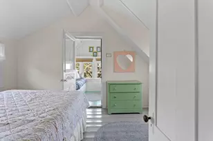 6 Brewster Ave, Oak Bluffs, MA 02557 - Photo 23