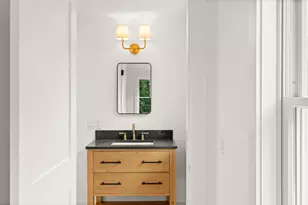 34 Davis St, Tisbury, MA 02568 - Photo 23