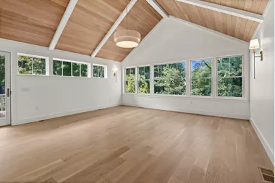 34 Davis Street, Tisbury, MA 02568 - Photo 11