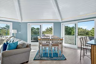 76 Washque Ave, Edgartown, MA 02539 - Photo 19