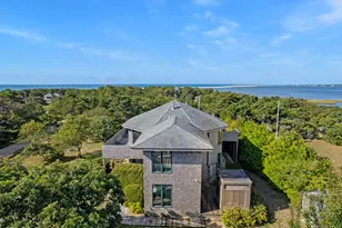 76 Washque Ave, Edgartown, MA 02539 - Photo 5