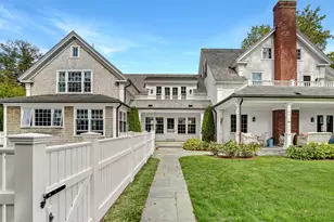 52 S Summer St, Edgartown, MA 02539 - Photo 9