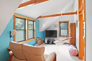 159 Lake St, Tisbury, MA 02568 - Photo 15