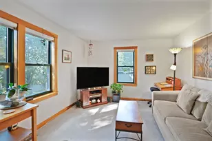 159 Lake St, Tisbury, MA 02568 - Photo 19