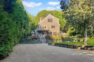 22 Old Lighthouse Rd, Tisbury, MA 02568 - Photo 1