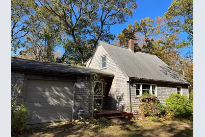 14 Twenty First Street N, Edgartown, MA 02539 - Photo 1