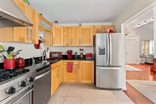 344 Greenwood Ave, Tisbury, MA 02568 - Photo 11